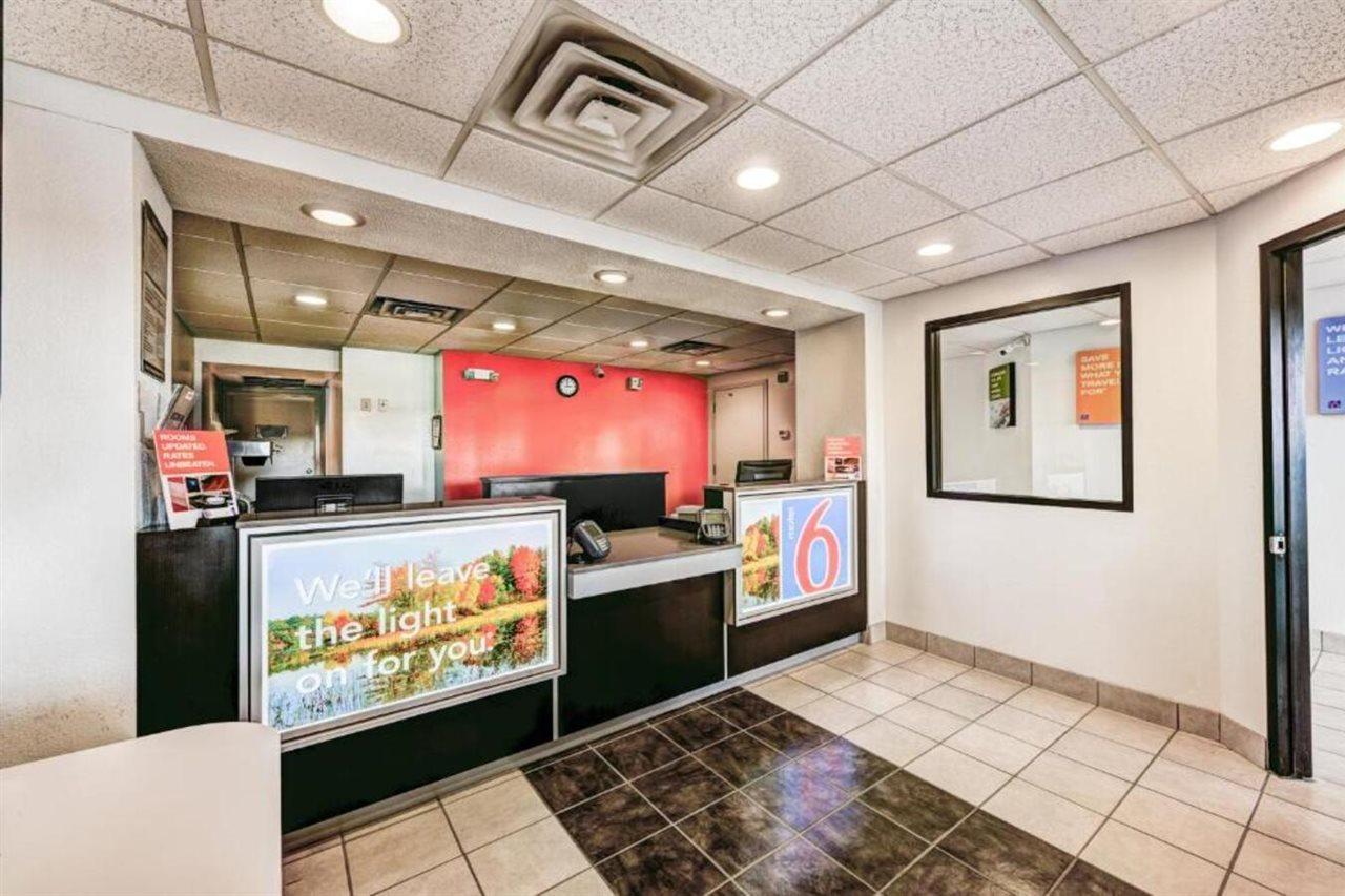 Motel 6-Niantic, Ct - New London エクステリア 写真
