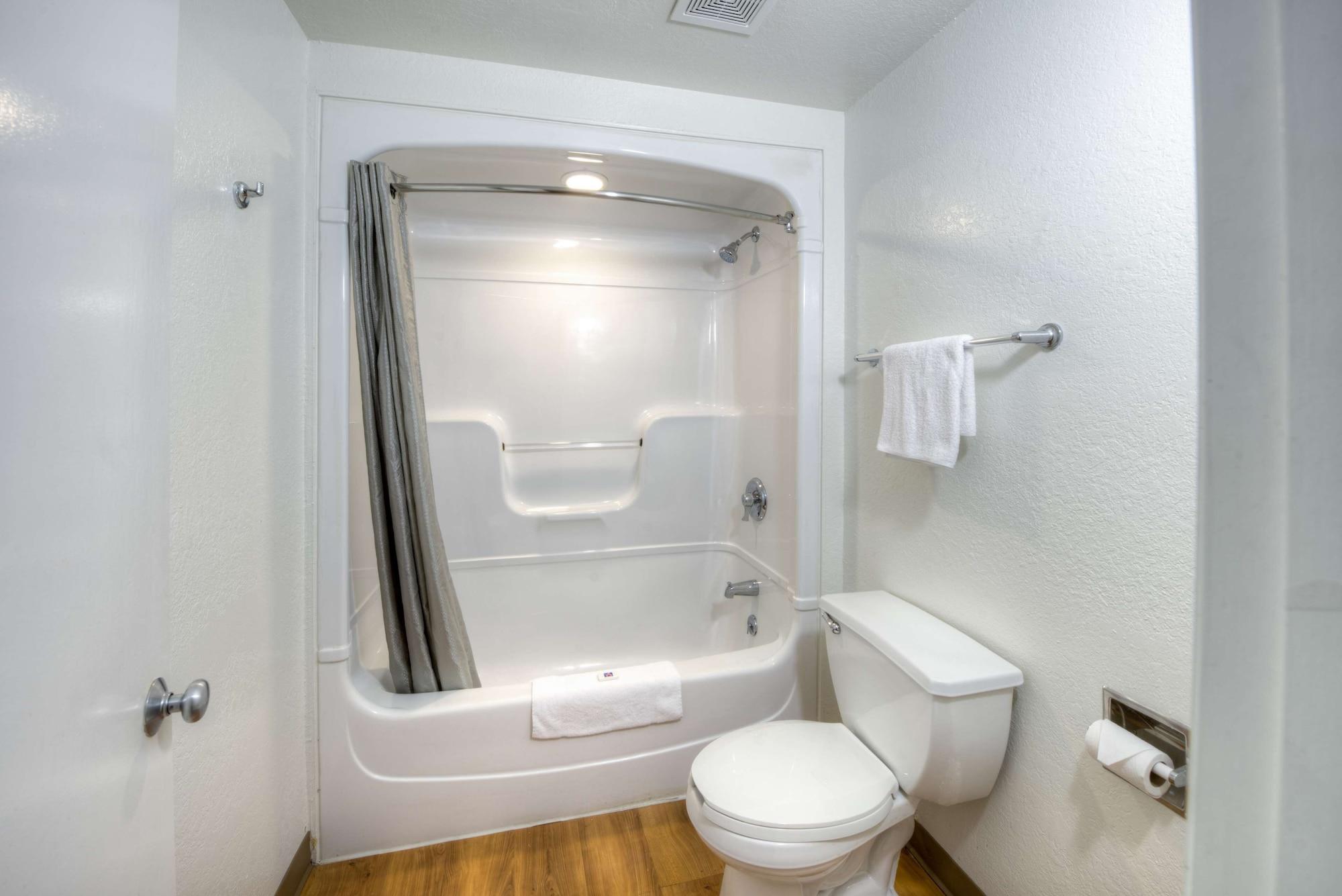 Motel 6-Niantic, Ct - New London エクステリア 写真