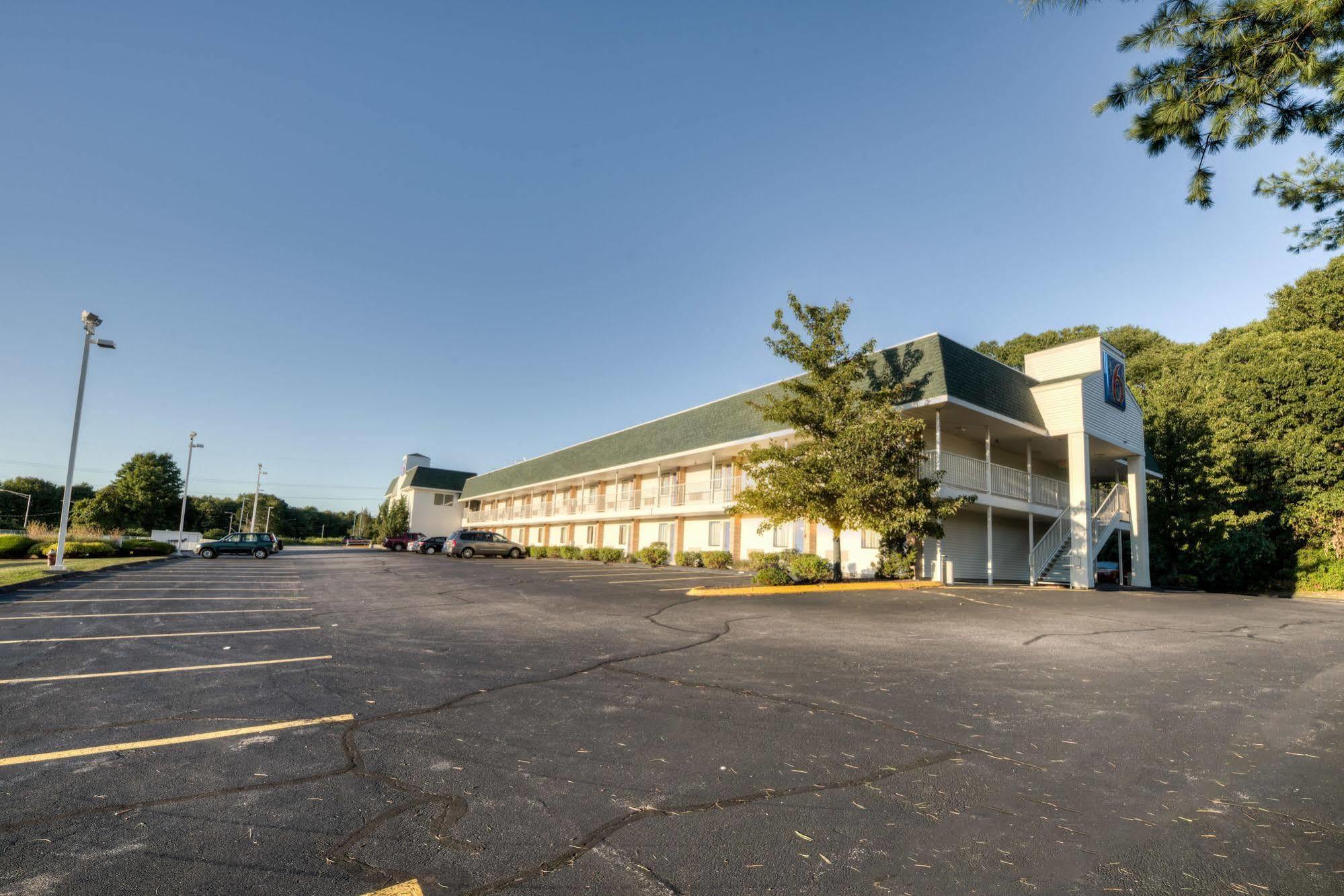 Motel 6-Niantic, Ct - New London エクステリア 写真
