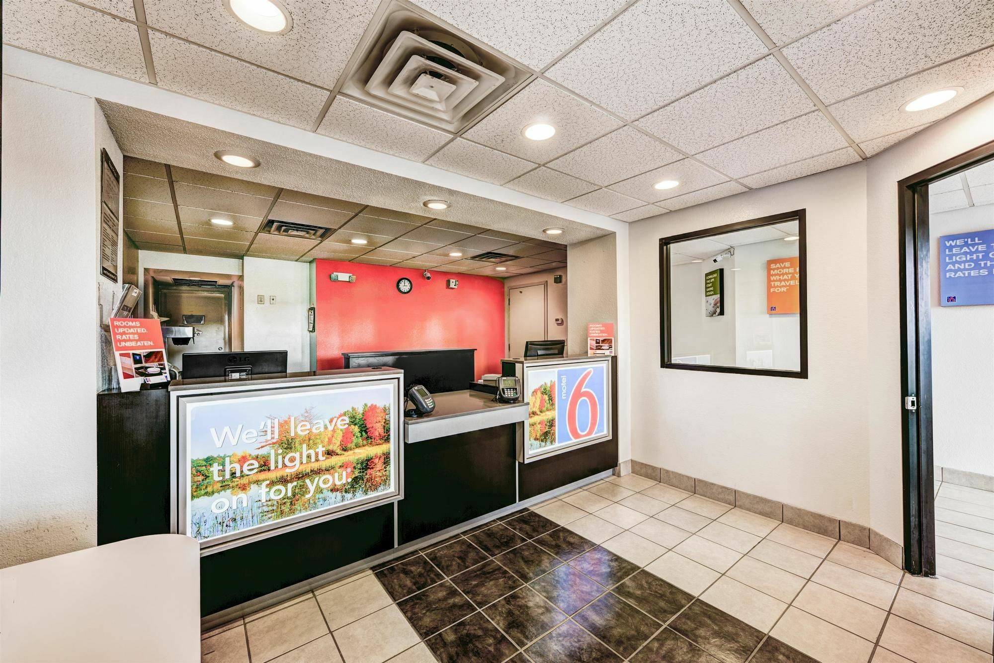 Motel 6-Niantic, Ct - New London エクステリア 写真
